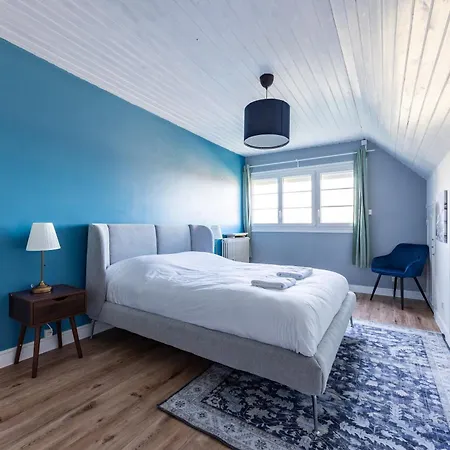 Le Holiday home